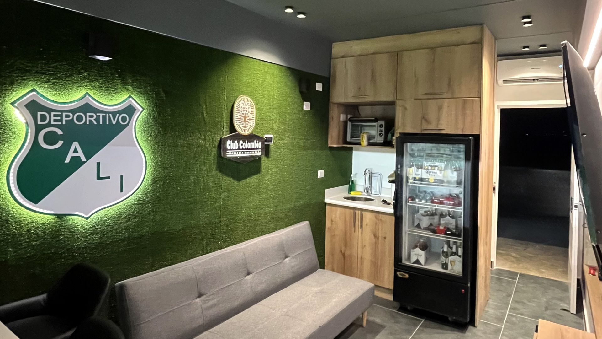 Suite <br />Dep. Cali